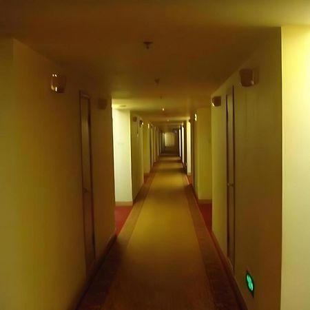 Zhengzhou Airport Hotel Экстерьер фото