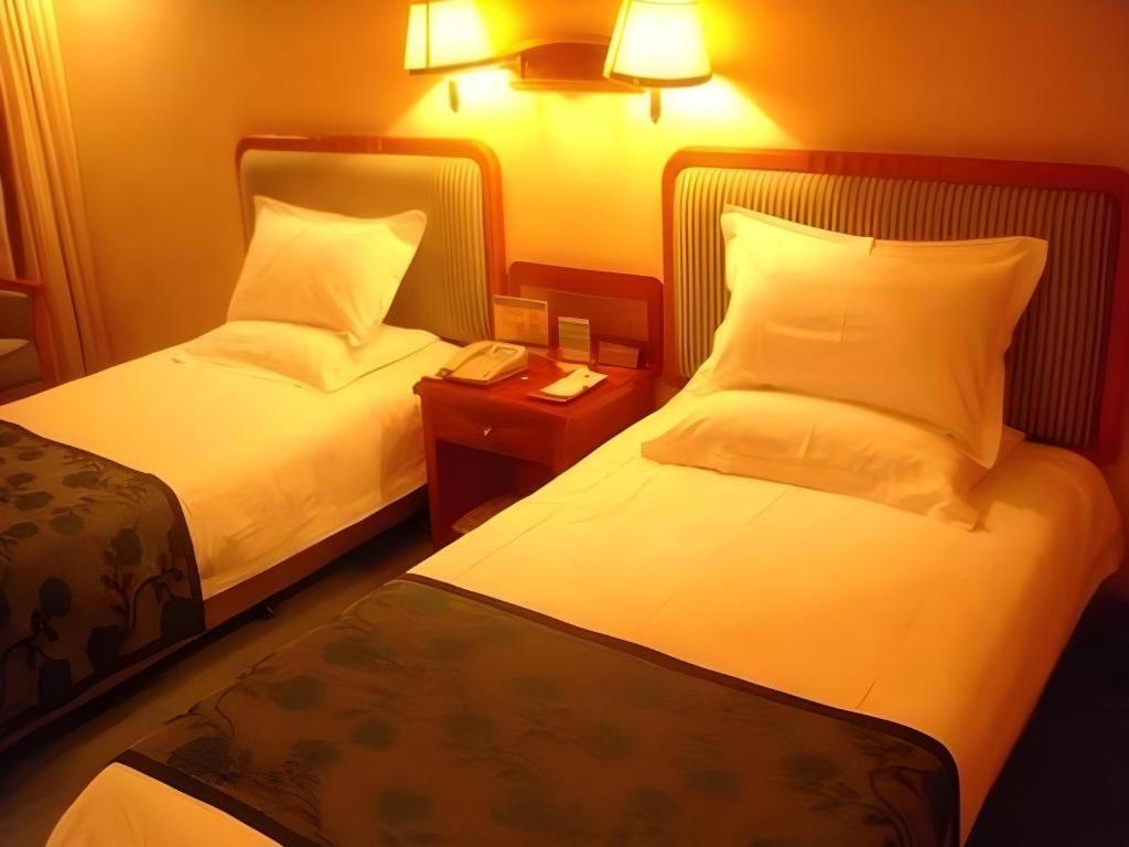 Zhengzhou Airport Hotel Экстерьер фото