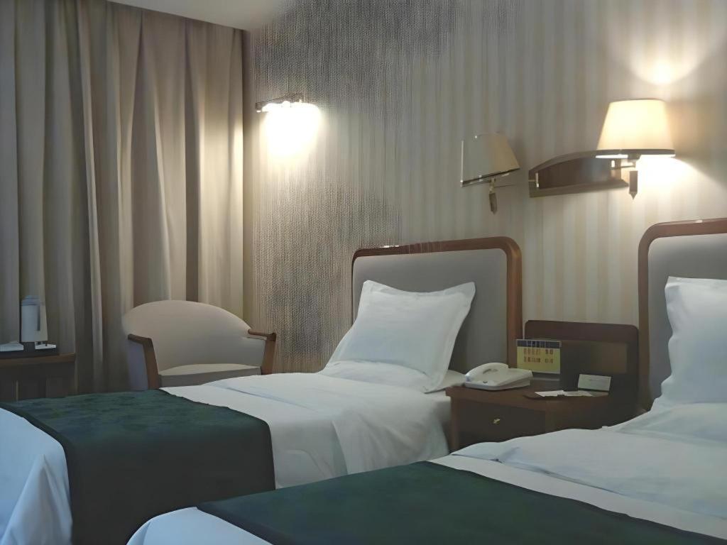 Zhengzhou Airport Hotel Экстерьер фото