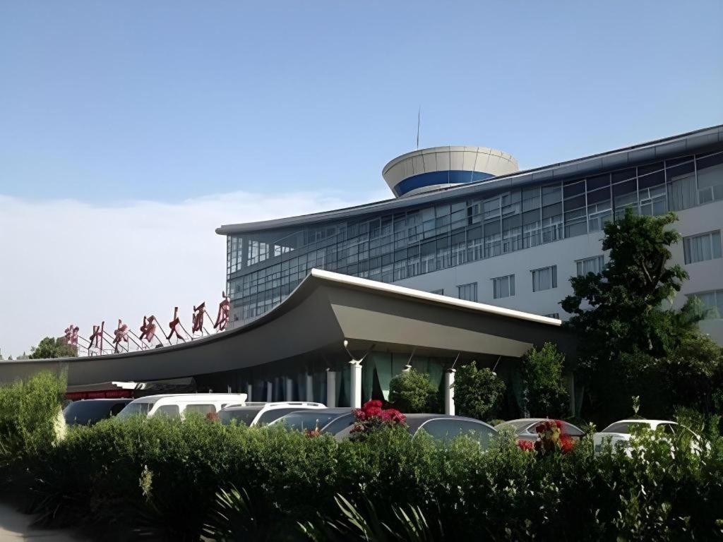 Zhengzhou Airport Hotel Экстерьер фото